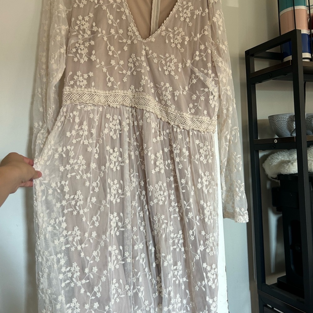 Arula white floral maxi dress